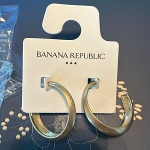 Banana Republic Earrings New with Plastic bag taken out for pictures